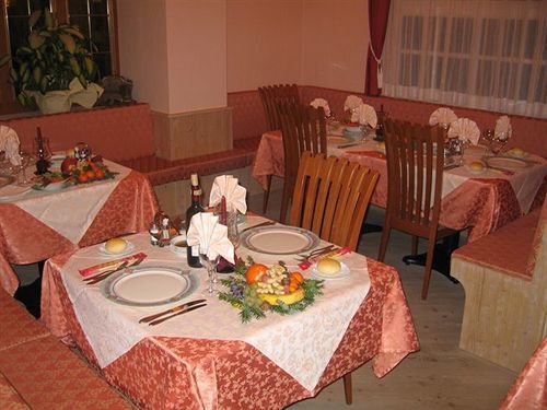 Hotel Rosalpina Фольгарія Екстер'єр фото