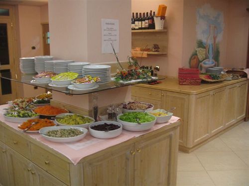 Hotel Rosalpina Фольгарія Екстер'єр фото